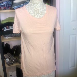 Pale pink t shirt by Old Navy